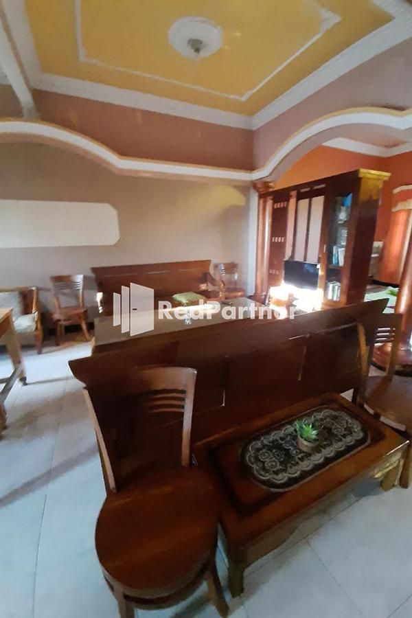 Bromo Indah Lestari Homestay RedPartner Pasuruan Extérieur photo