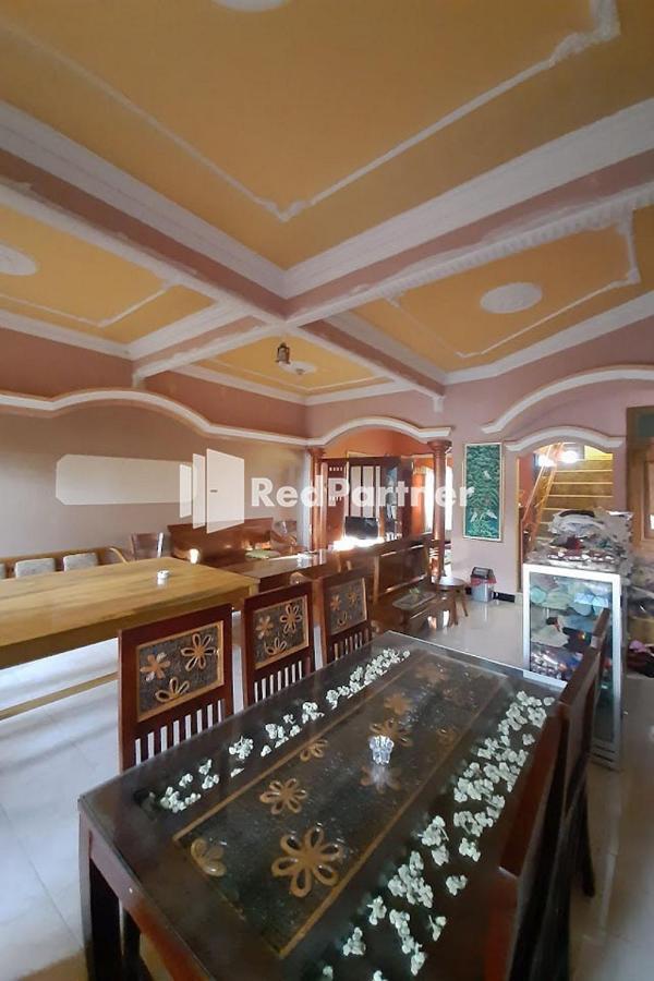 Bromo Indah Lestari Homestay RedPartner Pasuruan Extérieur photo