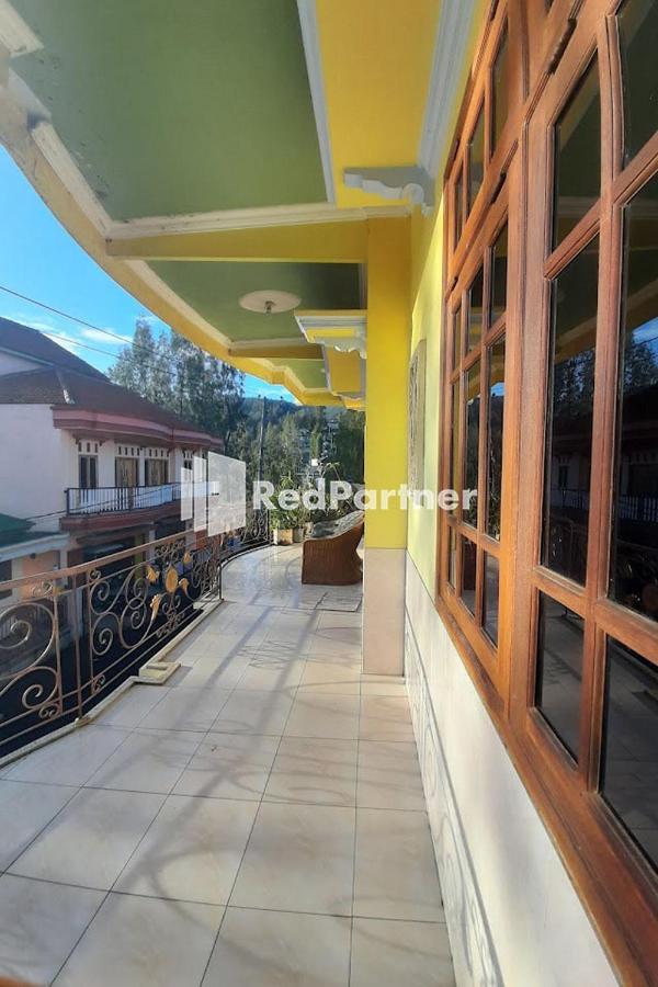 Bromo Indah Lestari Homestay RedPartner Pasuruan Extérieur photo